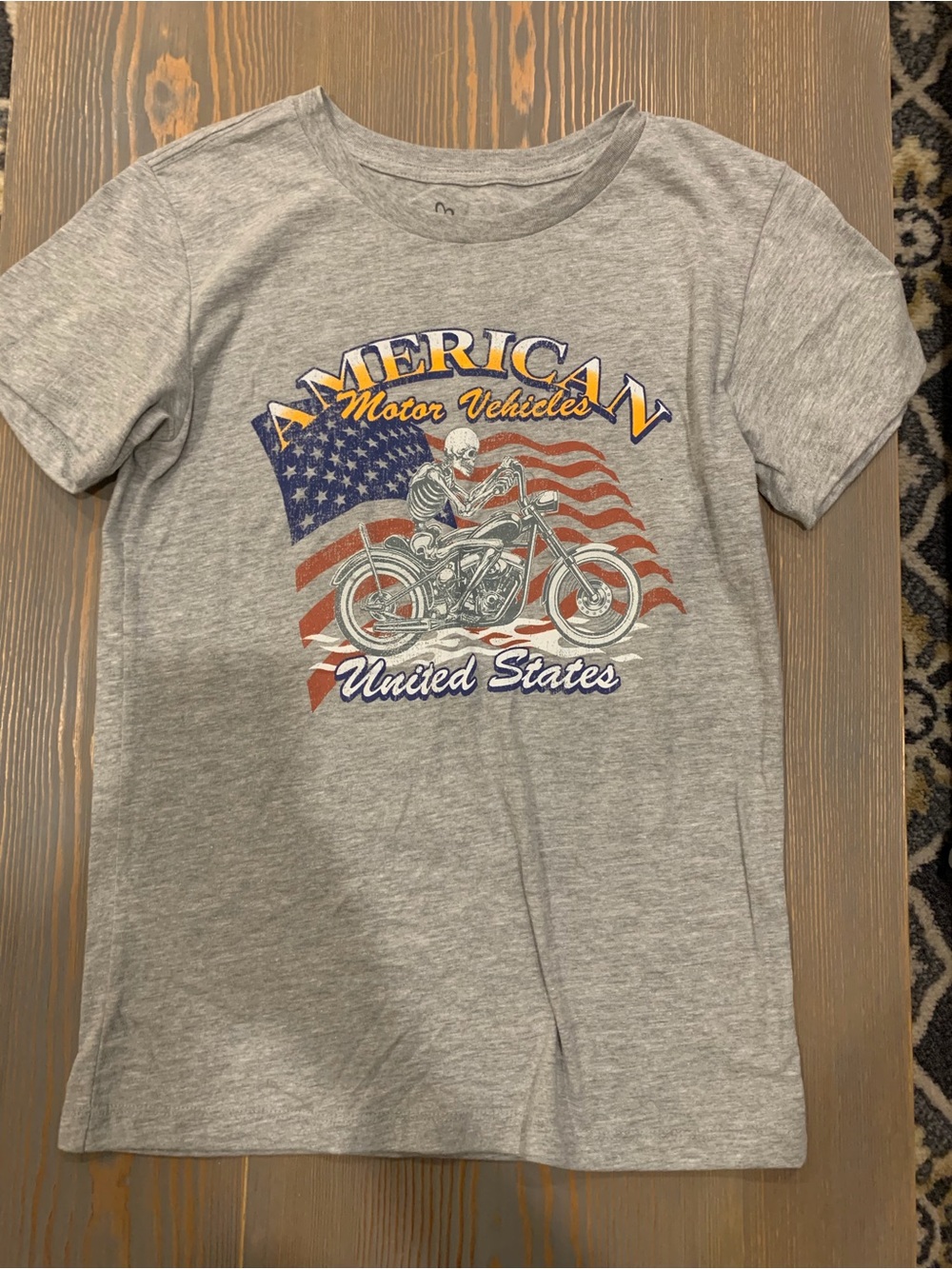 Full Tilt Grey Women’s Graphic Tee with Flag Motif